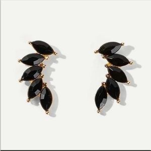 🆕 black ear crawler stud earrings